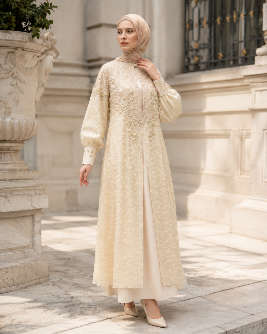CLARA DRESS - SOFT CHAMPANGE